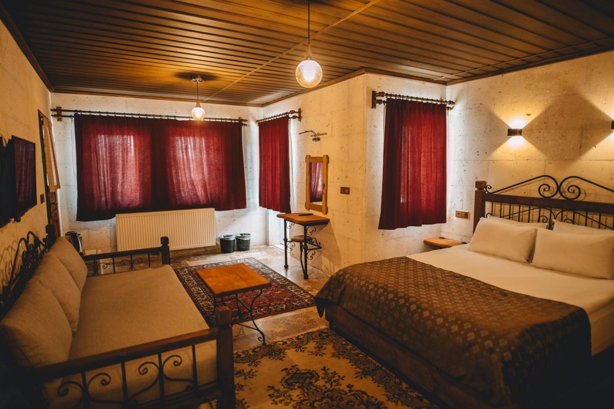 Çavuşin Cave House Bed & Breakfast Göreme Dış mekan fotoğraf